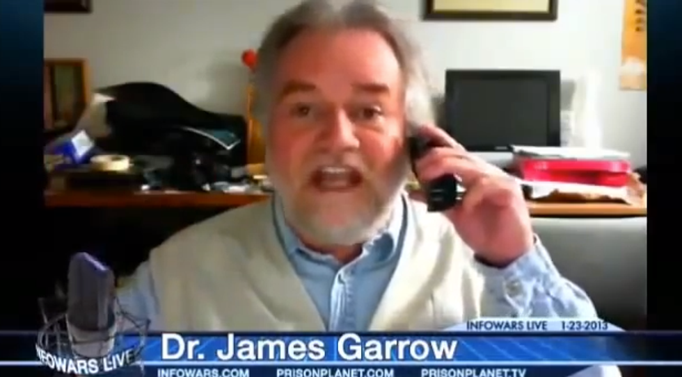 Conspiracy theorist Jim Garrow: Obama will enlist aliens and Canadians to rule America
