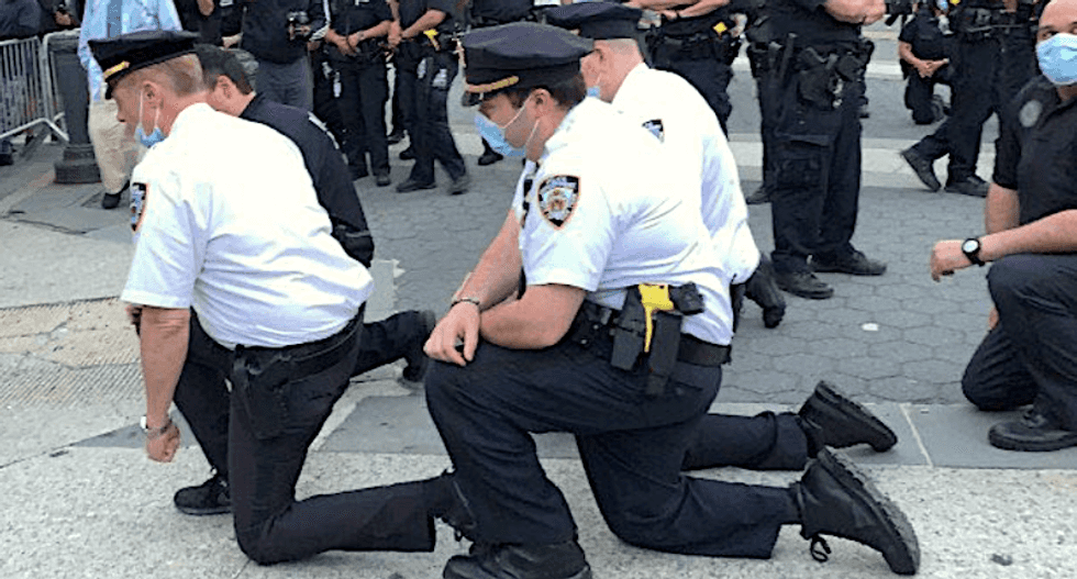 NYPD cop whines that George Floyd protesters forced him into ‘horrible’ decision to kneel in solidarity