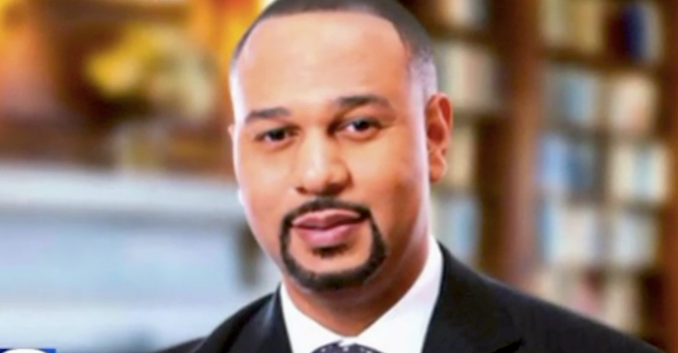 'You need a bullet in the head': Racists threaten black Mississippi judge for removing courtroom flag