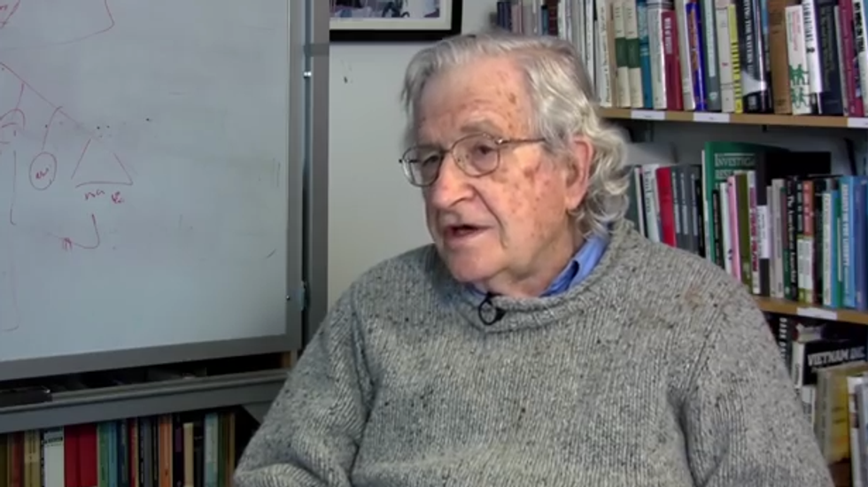 Noam Chomsky: The Tea Party is the 'petit bourgeois' face of corporate oligarchs