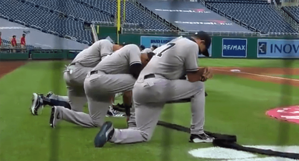 In defiance of Trump, every player took a knee at MLB return