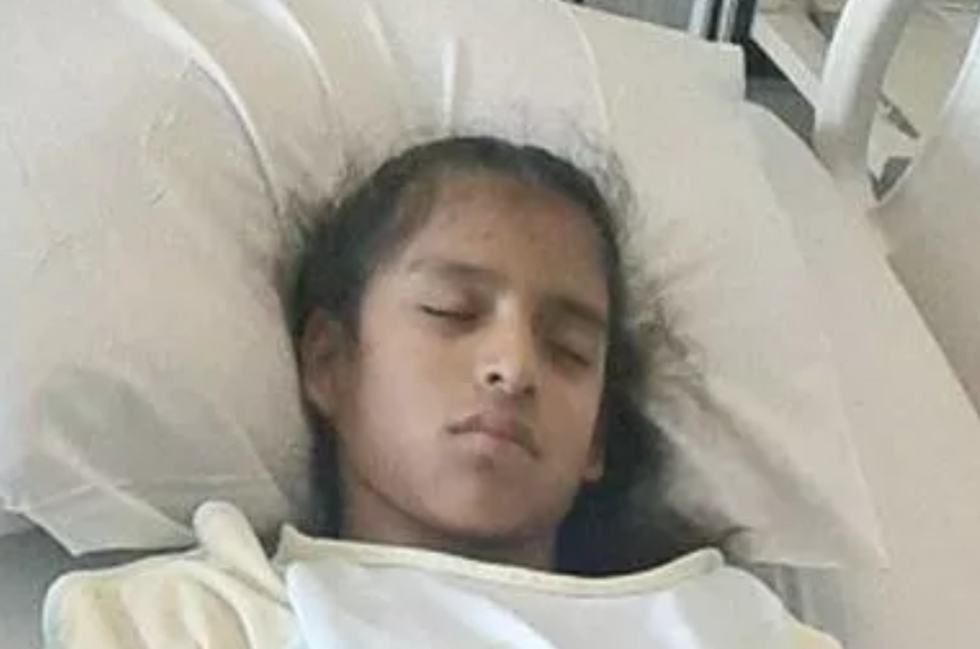 Immigration agents stake out hospital room of 10-year-old undocumented girl with cerebral palsy