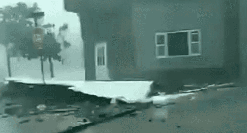 Shocking footage shows the power of the derecho that devastated Iowa — and is bearing down on Chicago