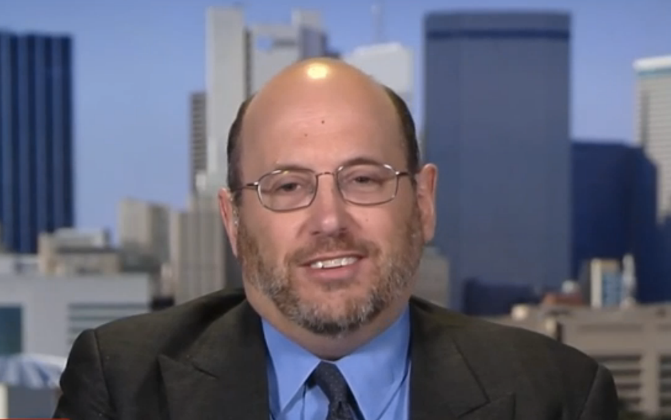 Newsweek reporter Kurt Eichenwald quits Twitter after Trump-loving troll induces seizure with tweet