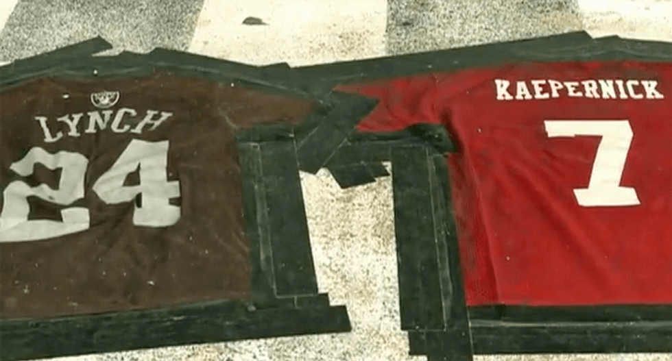 Missouri bar owner crafts ‘Lynch Kaepernick’ doormat -- then claims ‘it’s not a race thing’