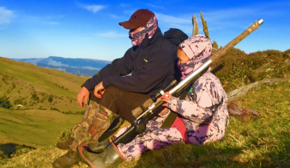 Dad boasts that his 8-year-old daughter bit 'warm, quivering' deer's heart on hunting trip
