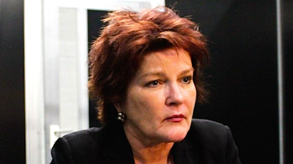 'Star Trek' actress lends her gravitas to film promoting idea that sun revolves around Earth