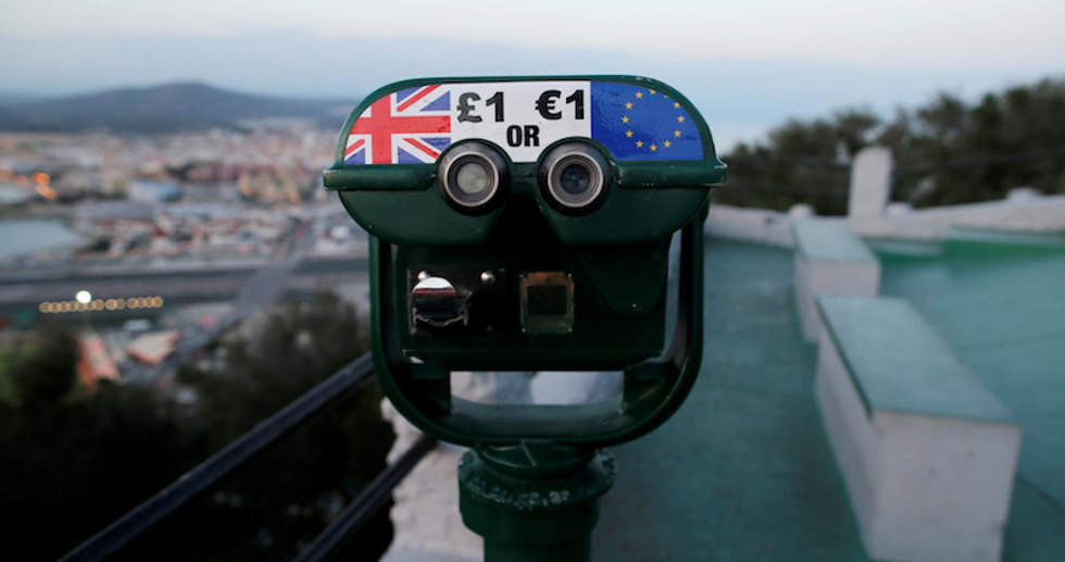 Spain threatens to veto Brexit deal over Gibraltar