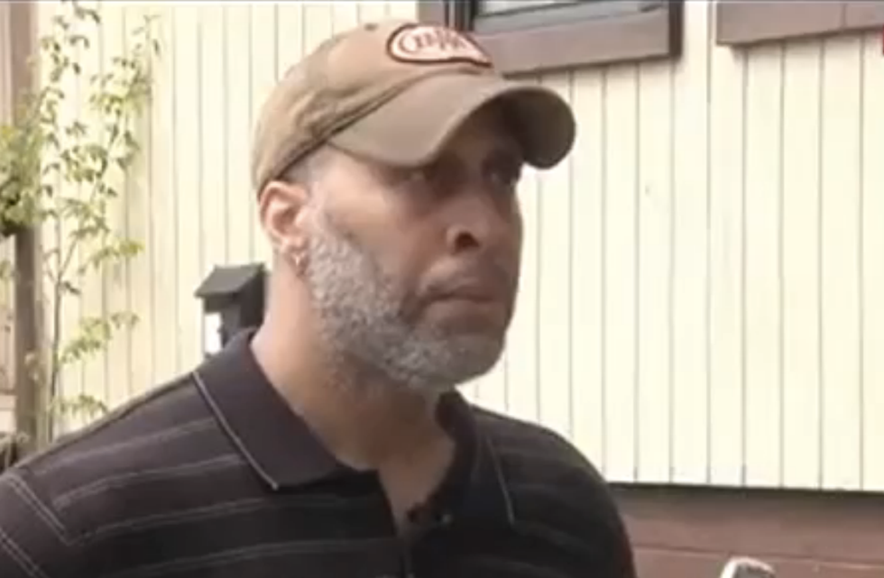 Arkansas ex-cop killed while trying to set anti-corruption blogger's hot dog cart on fire
