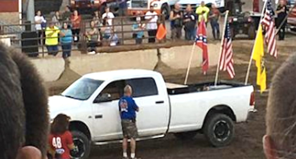 Utah dad sits out national anthem after families asked to salute the Confederate flag