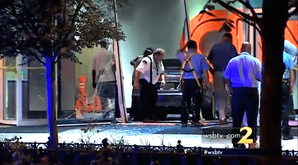 Pot-smoking driver crashes Mercedes into CNN headquarters