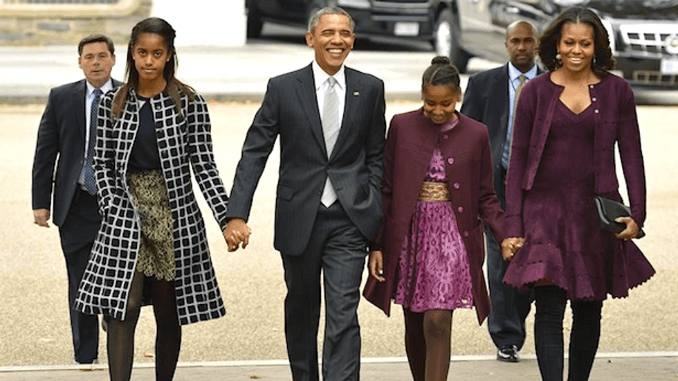 Obamas want daughters to work minimum wage jobs, as they did, to build character
