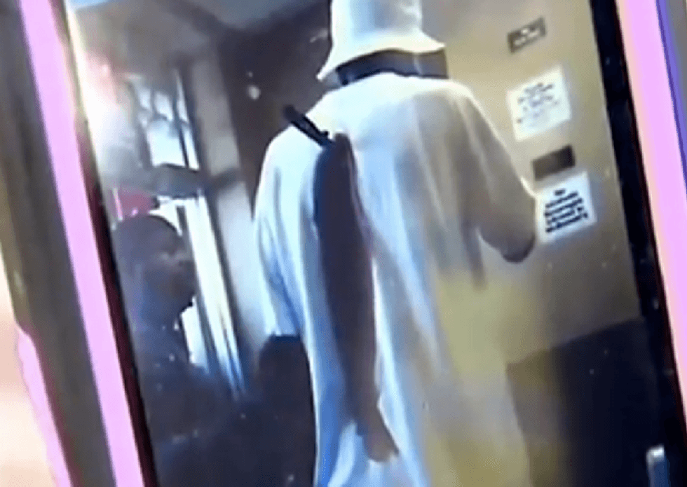 Man stabbed in fight walks into NYC McDonald's with knife still in his back