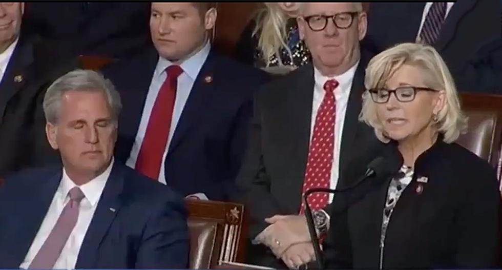 'What a flop': Liz Cheney dissed online for incredibly dull and uninspiring speech after Hakeem Jeffries' barn burner