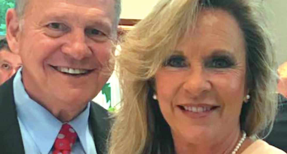Alabama pastors want off Roy Moore endorsement letter as sex abuse allegations pile up