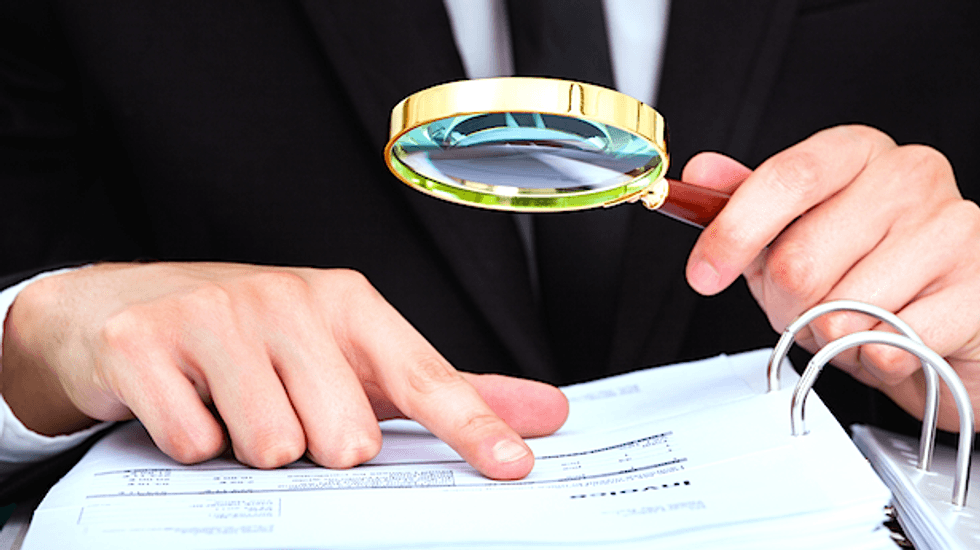 'Sovereign citizens' get 10 years for duping debtors with phony federal treasury scheme