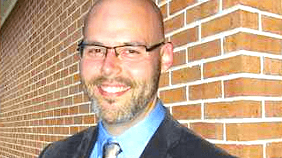 High school band teacher accused of forcing teen girls into bondage sex in AL classroom