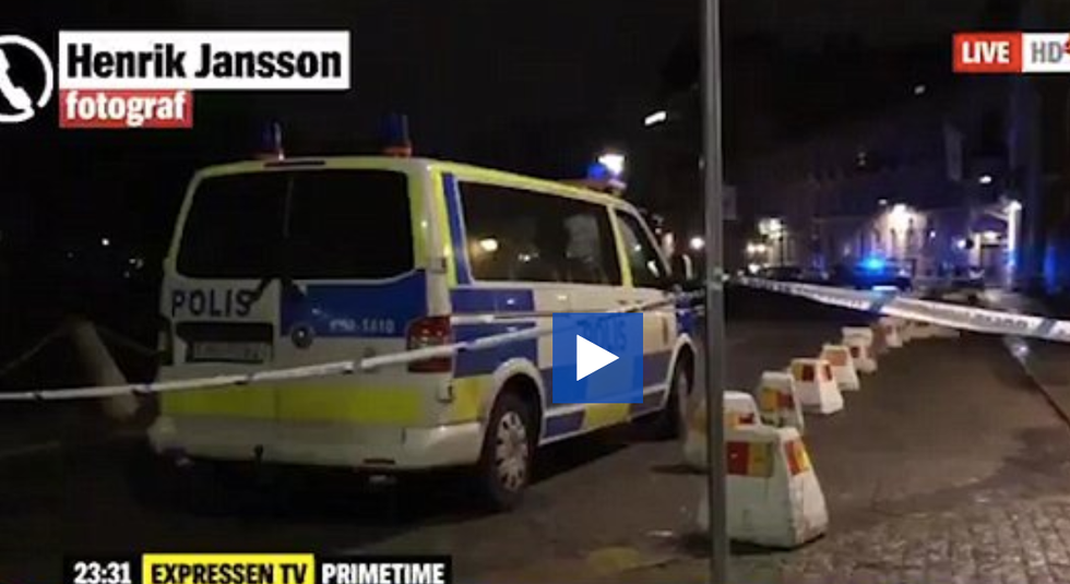 Gang of men hurled firebombs at Swedish synagogue