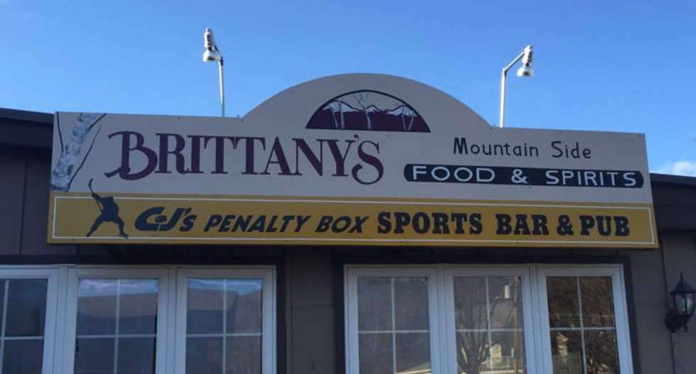 Woman deletes claim that restaurant refused to serve her because she's black