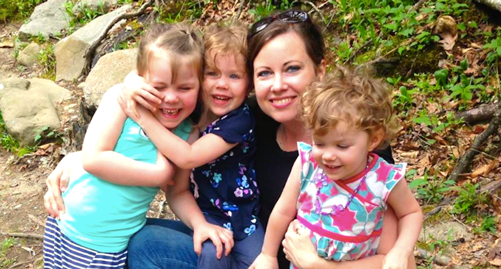 Anti-vaxx mom abandons the movement after all three of her kids nearly die from rotavirus