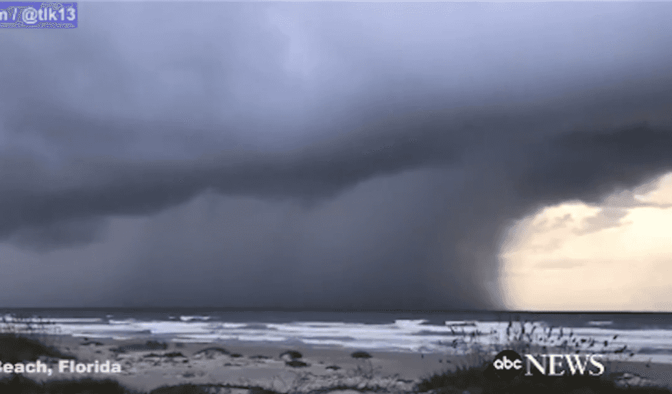 WATCH: Dramatic hurricane videos from Florida capture the arrival of Matthew's wrath