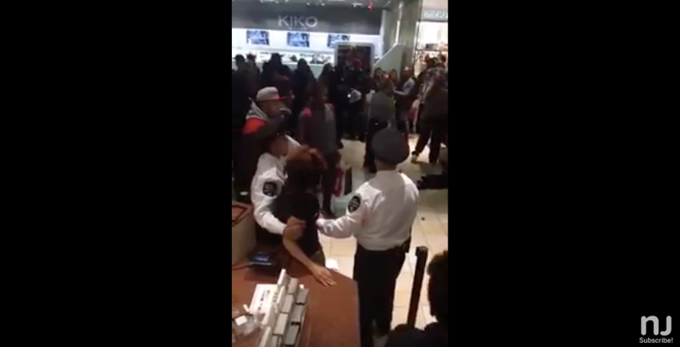 WATCH: Rowdy fight at Jersey City mall disrupts last-minute Christmas shopping
