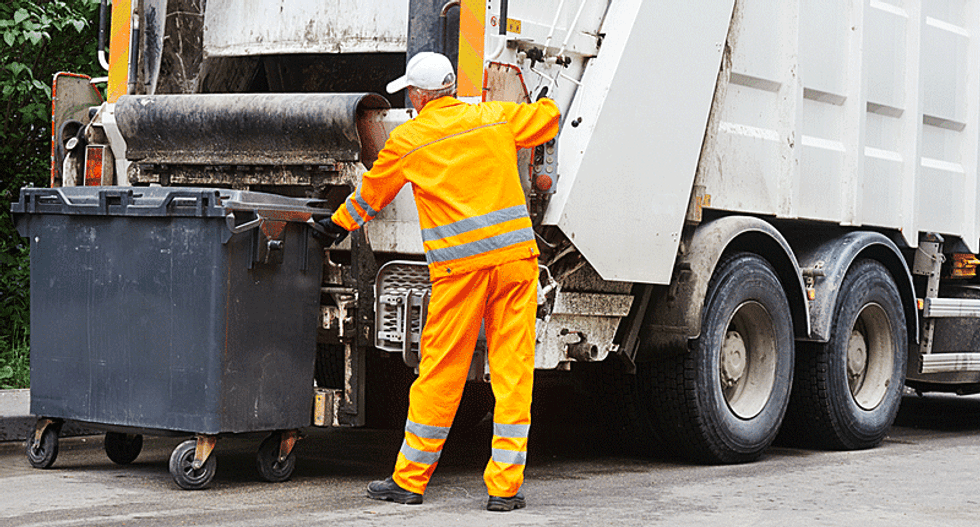 Florida dumpster sleepers end up trapped in garbage truck
