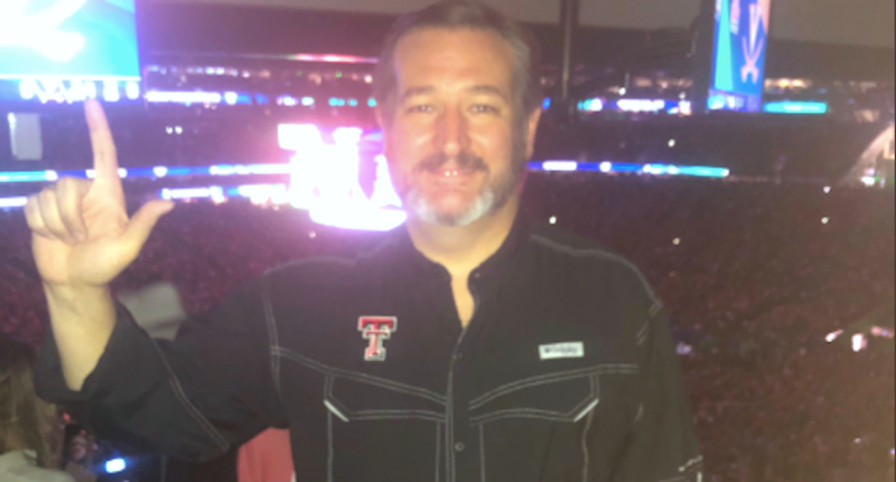 Ted Cruz drowned in mockery after posting a selfie from NCAA championship — moments before his team lost
