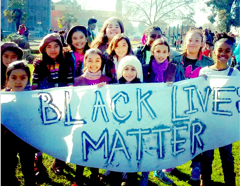 Conservatives hilariously overreact to ‘horrifying,’ ‘fascist’ black power group for Oakland girls