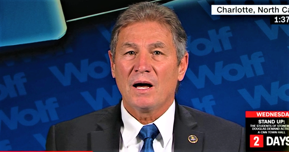 'It's nonsense -- and he knows it': Ex-FBI agent crushes Trump for blaming school shooting on Russia probe