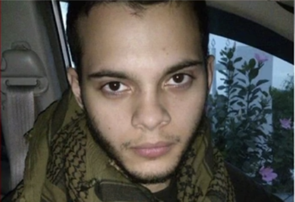 Airport shooter told FBI he was under mind control and chatted with jihadis