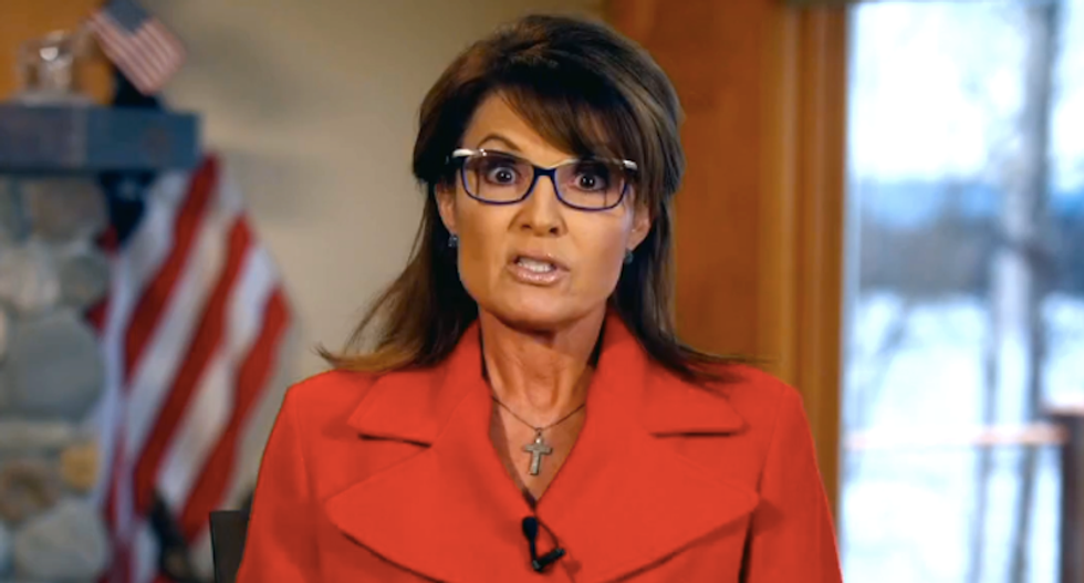 Sarah Palin reduced to running right-wing clickbait site where she writes about 'hot' alpha males