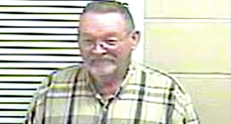 Drunken ex-cop shoots Kentucky telephone tech on service call at his home