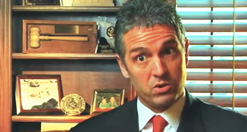 Texas GOP ex-lawmaker schools governor for ‘pandering to idiots’ who fear Jade Helm 15 military takeover