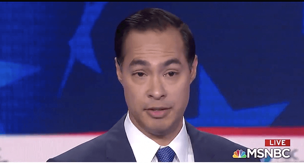 Julián Castro reaches 130,000 donors, surpassing one threshold for fall primary debates