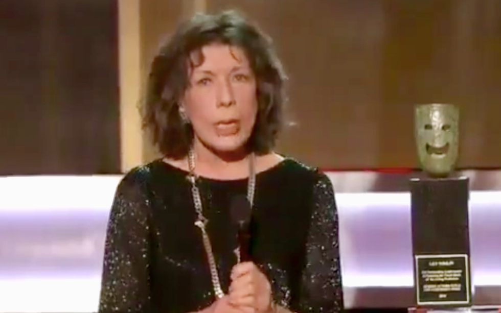 Lily Tomlin's SAG Awards advice: Live your life so your friends won't need 'alternative facts' for your eulogy