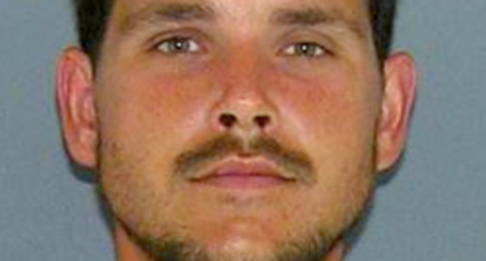 Cincinnati man shoots local Fox reporter in the leg with an arrow during news report