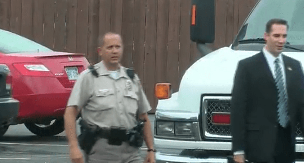 Kansas abortion clinic linked to George Tiller evacuated after man brings in 'active' bomb