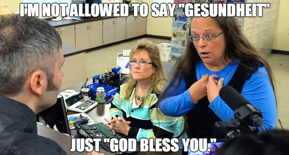 Twitter user brilliantly mocks defiant clerk by posing as staffer: 'This was supposed to just be a chill job'