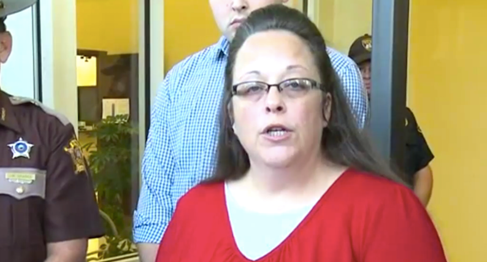 Kim Davis inspires NC mayoral candidate to jail gays: ‘What’s wrong with eradicating homosexuals?’
