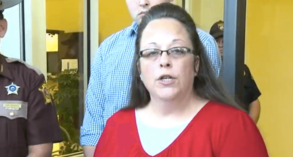 Kim Davis inspires NC mayoral candidate to jail gays: ‘What’s wrong with eradicating homosexuals?’