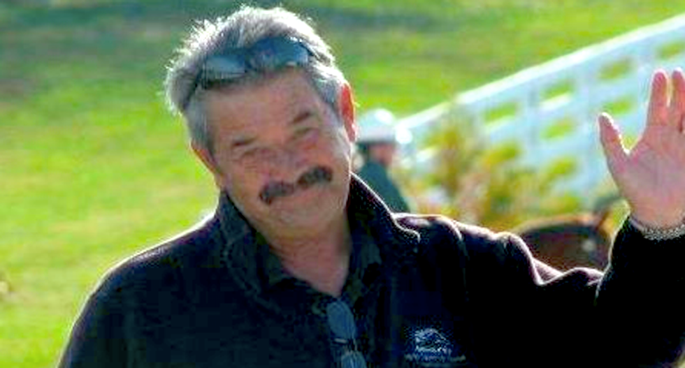 Mayor of Kentucky 'city below the cross' vows to ignore secular complaints about religious display