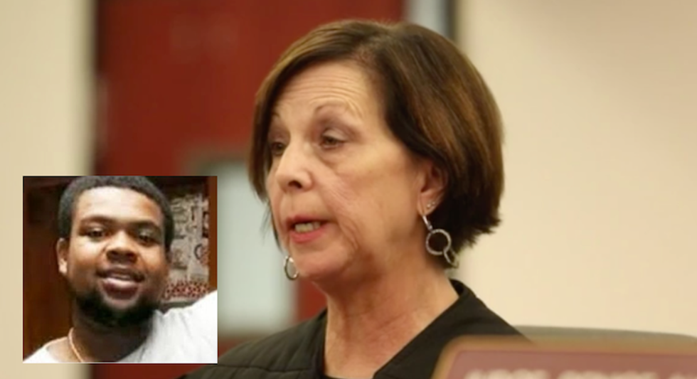 Ohio teens who killed man by throwing sandbag off overpass avoid juvenile detention