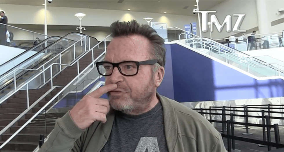 'I didn't know she was like that': Tom Arnold says Roseanne and ABC should apologize for conspiracy theory tweets