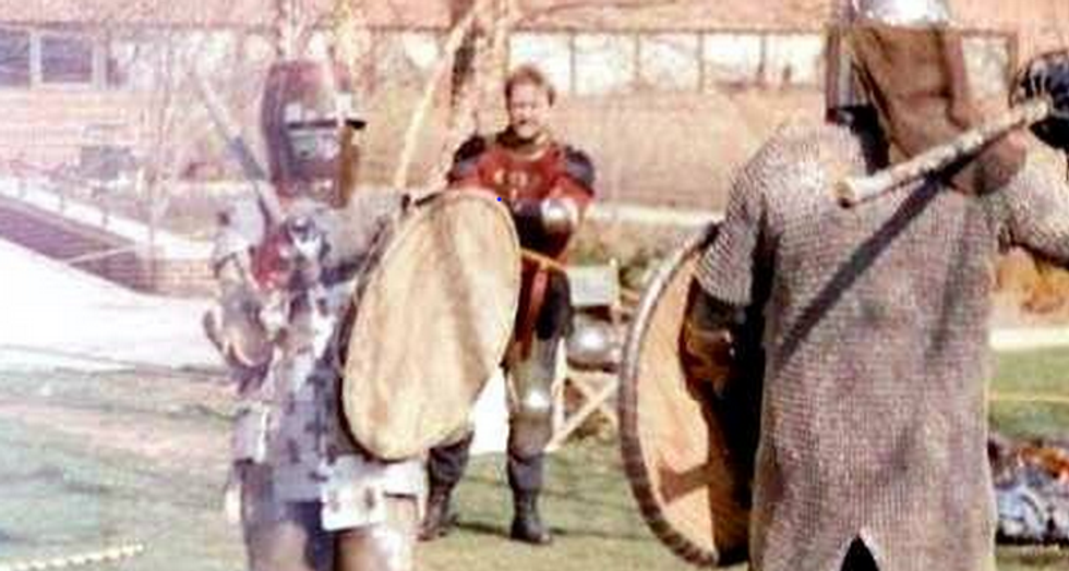 Indiana woman uses 'cosplay' combat skills to capture intruder with a ninja sword