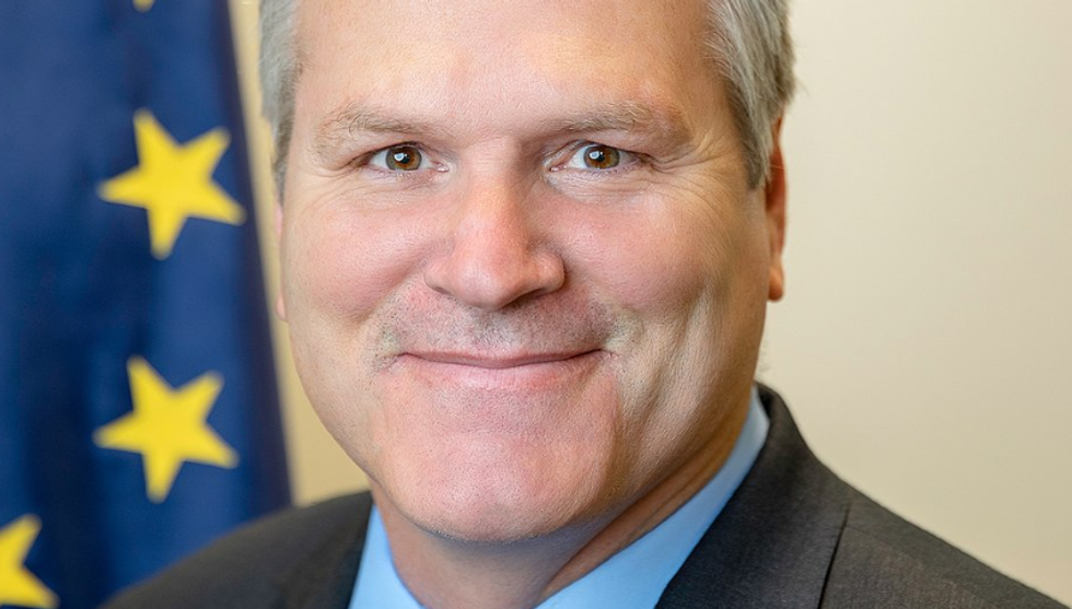 University of Alaska is the 'worst-case scenario' of higher education being destroyed by Republicans: reporter