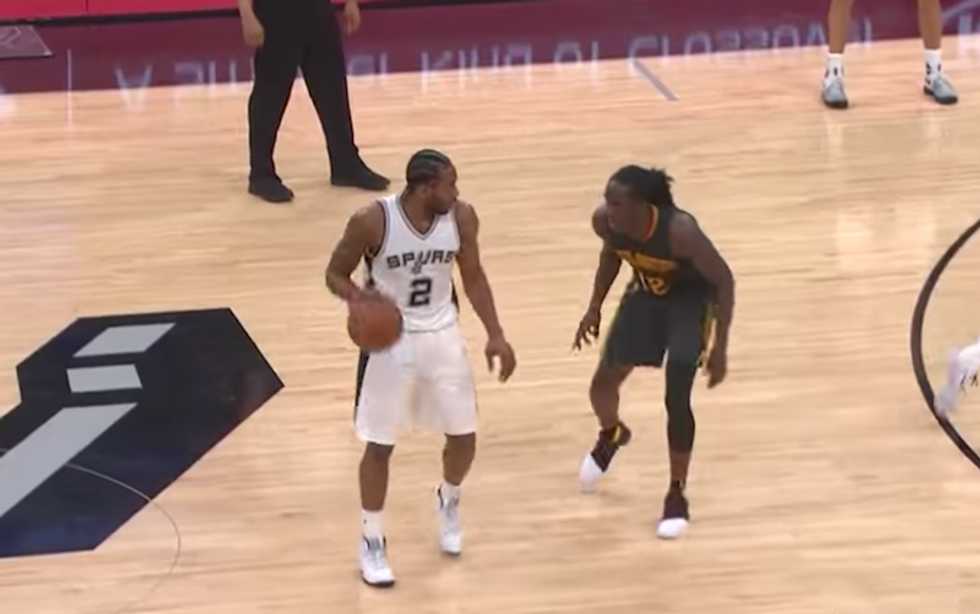 Trump-loving Texas basketball fans are boycotting the Spurs -- and crying about it