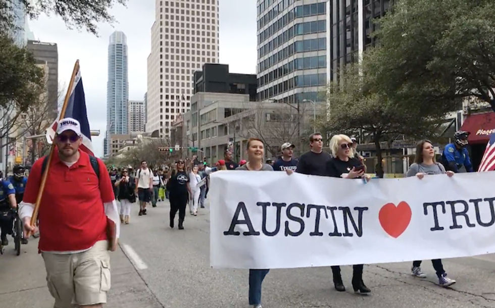 'Huge crowd of 100': Trump supporters, InfoWars nuts soundly mocked for Austin march