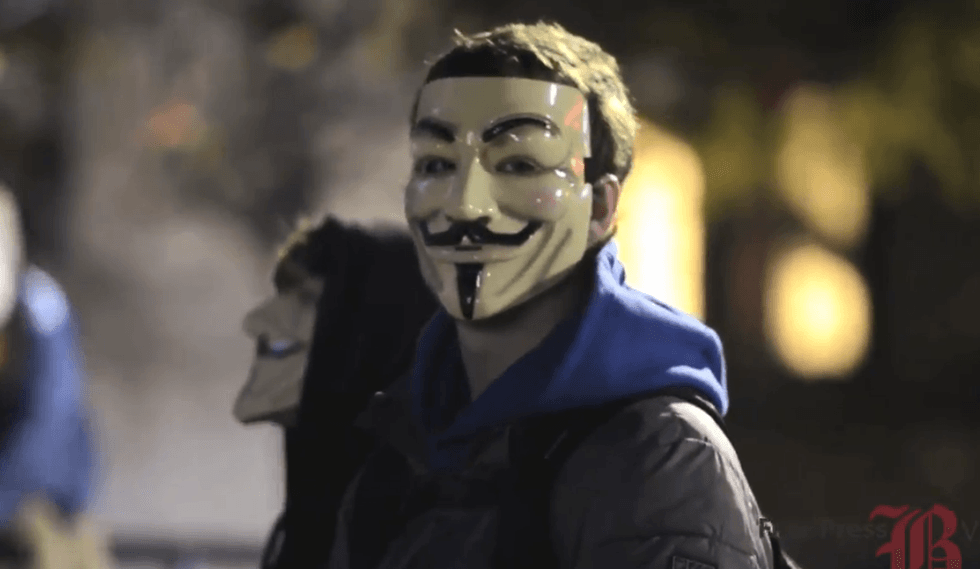 Anonymous-related group hacks website supporting ISIS and replaces it with ad for Viagra