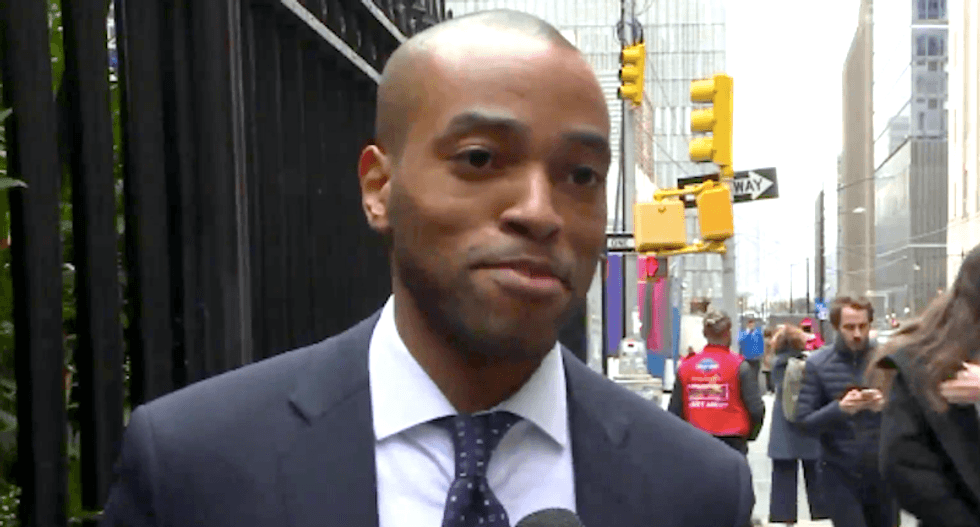 Neighbor calls cops on 'armed' burglar -- but he's actually a black ex-Obama staffer moving into new apartment